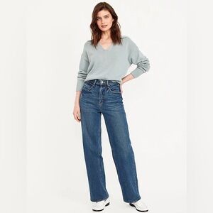 Extra High-Waisted Sky-Hi Wide-
Leg Jeans